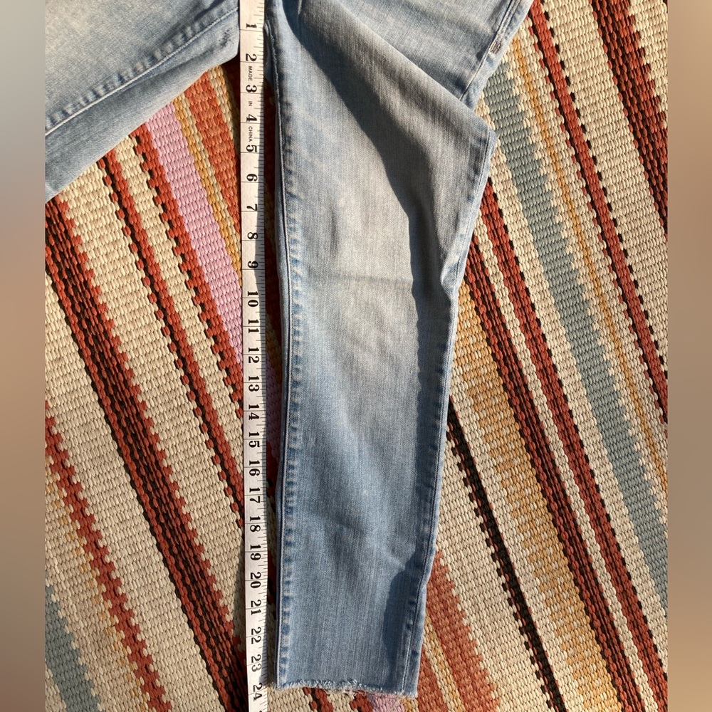 Bundle of Madewell High Rise Skinny Jeans - Picture 10 of 15